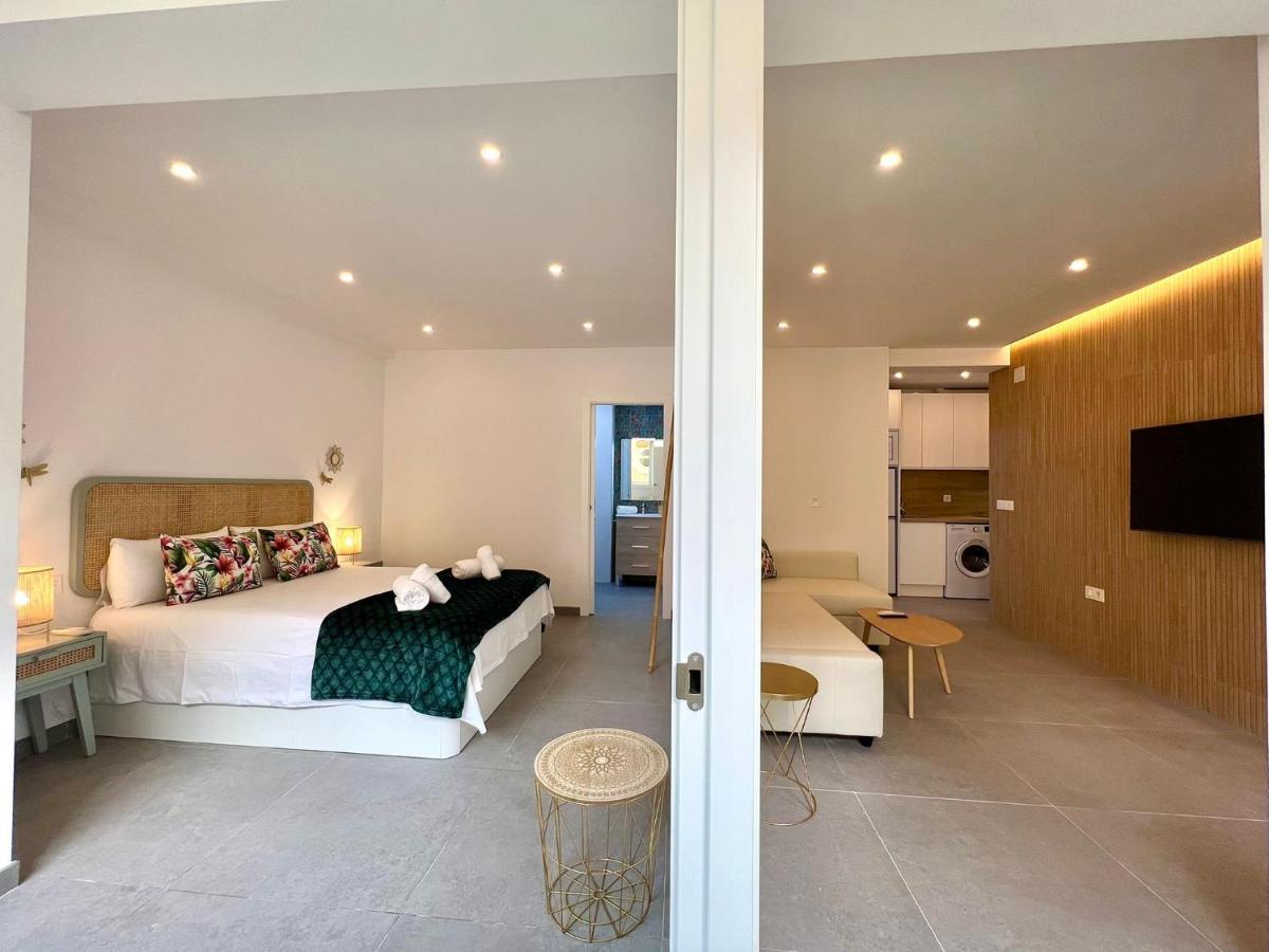 Malagueta Beach II & Private Terrace By Ele Apartments مالقة المظهر الخارجي الصورة
