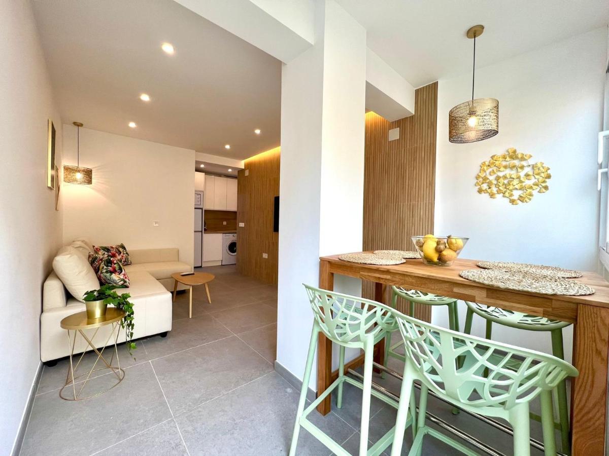 Malagueta Beach II & Private Terrace By Ele Apartments مالقة المظهر الخارجي الصورة